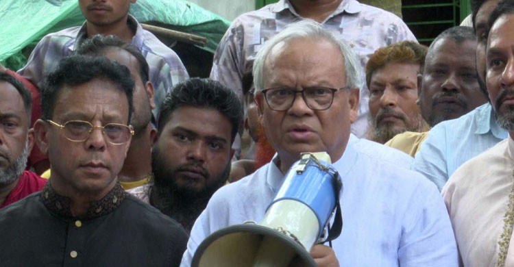 ‘ক্ষমতায় এলে জুলাই শহিদ ও আহতদের দায়িত্ব নেবে বিএনপি’
