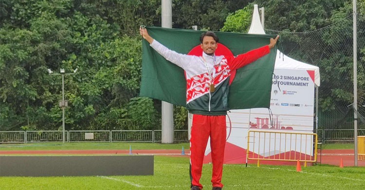 এশিয়া কাপ আর্চারিতে সোনা জিতলেন বাংলাদেশের আলিফ