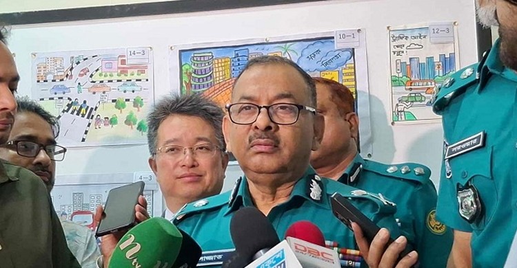 মব জাস্টিসকে প্রশ্রয় দেয়া হবে না: ডিএমপি কমিশনার