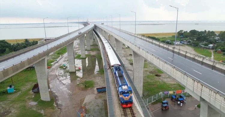 পদ্মা সেতুর পরামর্শক নিয়োগে অনিয়মের অভিযোগ নতুন করে তদন্ত করছে দুদক