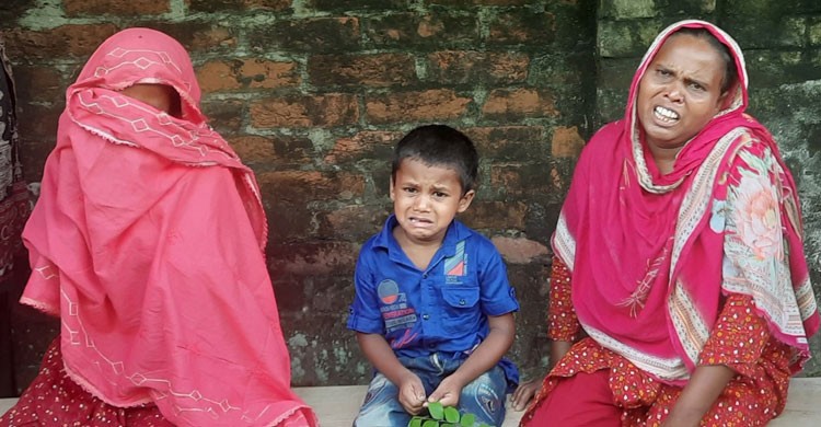 সৈয়দপুরে দিনে দুপুরে বাসার ভেতরে এক নারীকে হত্যা