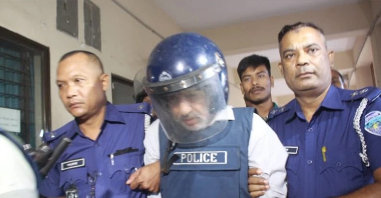 জুলাই-আগস্ট গণহত্যা: সাবেক এমপি এ বি এম ফজলে করিম চৌধুরী ট্রাইব্যুনালে হাজির
