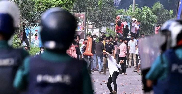 আন্দোলনকারীদের দেখামাত্রই গুলির নির্দেশ দিয়েছিলেন শেখ হাসিনা