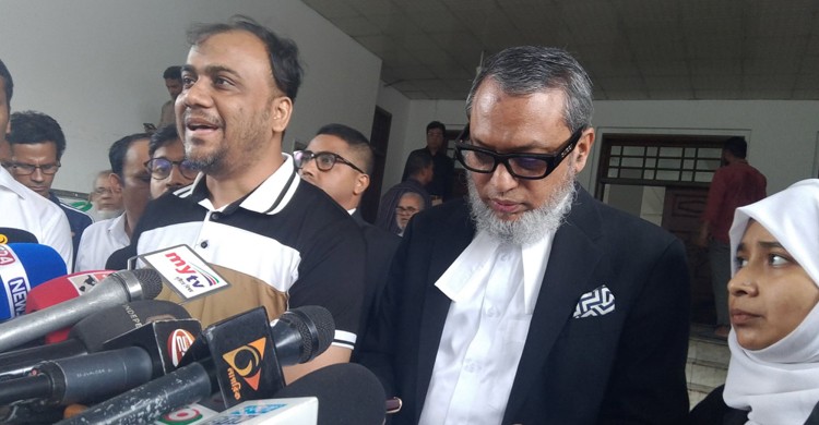 তিনবার ‘আলহামদুলিল্লাহ’ বললেন চাকরি ফেরত পাওয়া শরীফ
