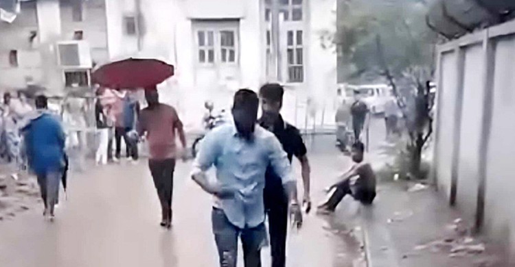 মিটফোর্ডের সামনে নৃশংস হত্যাকাণ্ড নিয়ে তীব্র প্রতিক্রিয়া, শুদ্ধি অভিযানের সিদ্ধান্ত বিএনপির