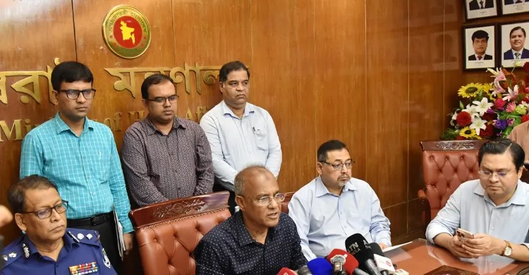 দেশজুড়ে চিরুনি অভিযান শুরু হচ্ছে: স্বরাষ্ট্র উপদেষ্টা