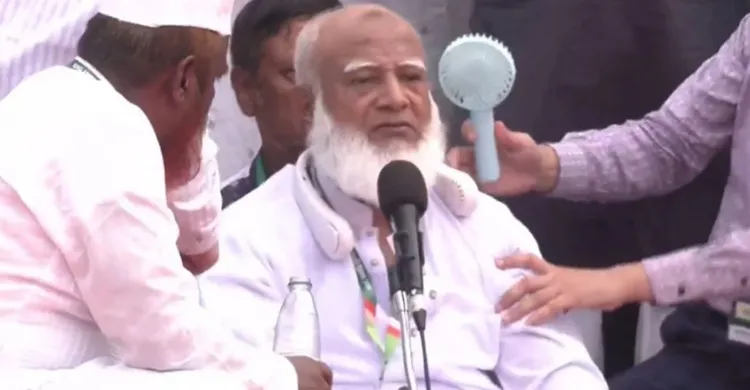 বক্তব্য দিতে গিয়ে অসুস্থ হয়ে পড়লেন আমির ডা. শফিকুর রহমান