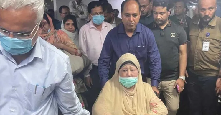 স্বাস্থ্য পরীক্ষা শেষে বাসায় ফিরেছেন খালেদা জিয়া