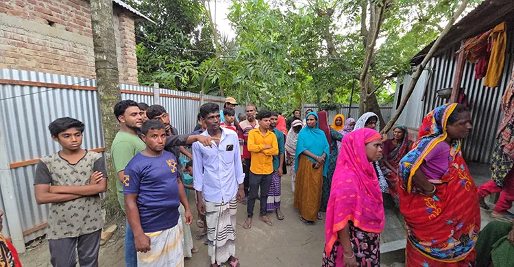 মসজিদের বারান্দা নির্মাণ নিয়ে সংঘর্ষে নিহত ১, আহত ৩০