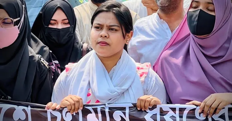 কুমিল্লায় বৈষম্যবিরোধী নেত্রীর পদত্যাগ