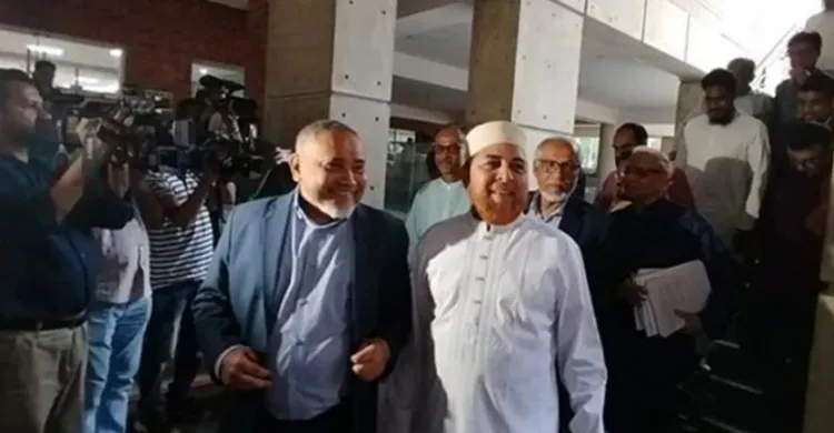 জাতীয় ঐকমত্য কমিশনের বৈঠকে হঠাৎ ফায়ার অ্যালার্ম, বৈঠকস্থল ছাড়লেন রাজনৈতিক নেতারা