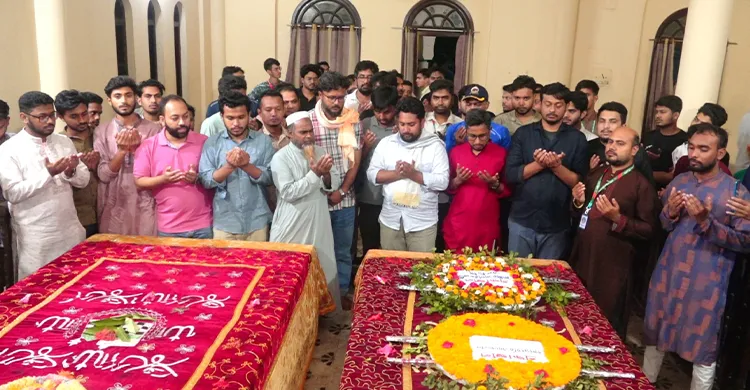 টাঙ্গাইলে ভাসানীর মাজার জিয়ারত করলেন এনসিপির কেন্দ্রীয় নেতারা