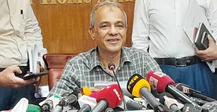 মোহাম্মদপুর থানা ও রায়েরবাজার গণকবর পরিদর্শন করবেন স্বরাষ্ট্র উপদেষ্টা