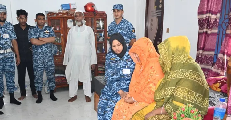 মাইলস্টোন দুর্ঘটনায় নিহত ছাত্রীদের পরিবারকে বিমান বাহিনীর সমবেদনা
