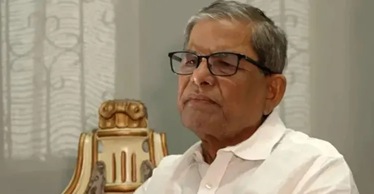 চিকিৎসা শেষে দেশে ফিরে অসুস্থ ফখরুল, ভর্তি হাসপাতালে