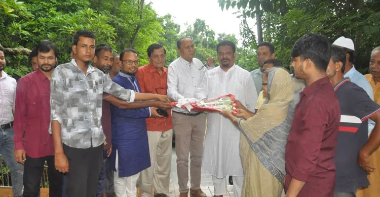 দীর্ঘদিনের লালিত সাম্প্রদায়িক সম্প্রীতি রক্ষায় বিএনপি অঙ্গিকারাবদ্ধ: এনামুল হক চৌধুরী