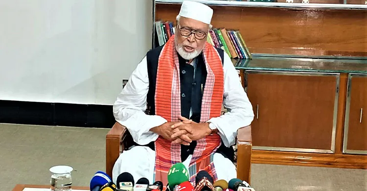 ‘বর্তমান সরকার আওয়ামী স্বৈরাচারী সরকারের চাইতে বড় স্বৈরাচার’