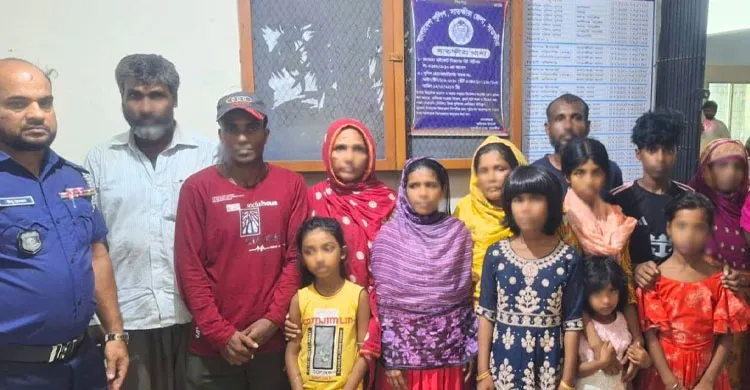 ভারতে আটক ১৫ বাংলাদেশিকে বিজিবির কাছে হস্তান্তর করল বিএসএফ