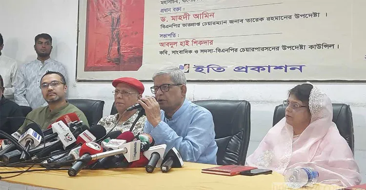 দেশে উদারপন্থার রাজনীতি সরিয়ে ‘উগ্রবাদ’ আনার ষড়যন্ত্র চলছে: মির্জা ফখরুল