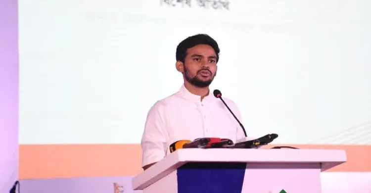 ঘুষ ছাড়া নিয়োগপ্রাপ্তরা দেশের সম্পদ হবে: উপদেষ্টা আসিফ মাহমুদ