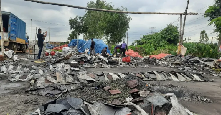‎নবীগঞ্জে অবৈধ সিসা কারখানা স্থাপনের অভিযোগ পরিবেশ অধিদপ্তরের ছাড়পত্র ছাড়াই চলছে সিসা উৎপাদন, ঝুঁকিতে স্থানীয় পরিবেশ