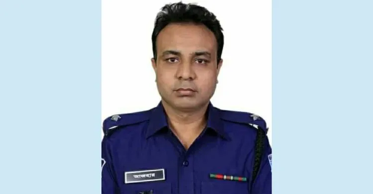 ডাকসু নির্বাচনে ছাত্রদলের পক্ষে পোস্ট দেওয়া সেই ওসি প্রত্যাহার