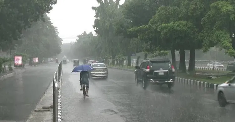 ৬ বিভাগে অতি ভারী বৃষ্টি, চট্টগ্রামে ভূমিধসের ঝুঁকি