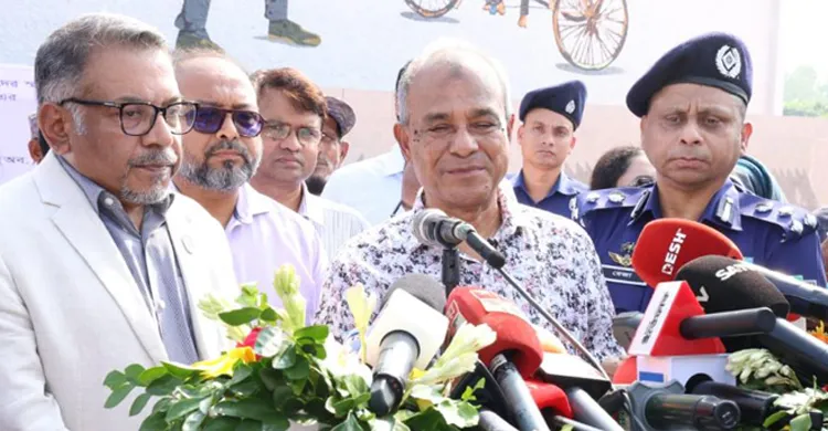 স্বাধীনতা-গণতন্ত্রে তরুণদের আত্মত্যাগ স্মরণ করাবে জুলাই গ্রাফিতি: স্বরাষ্ট্র উপদেষ্টা