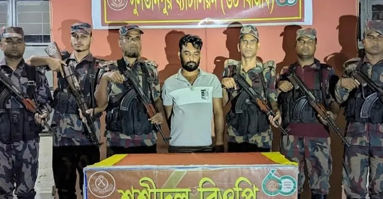 কুমিল্লা সীমান্ত দিয়ে অবৈধভাবে অনুপ্রবেশের সময় ভারতীয় নাগরিক আটক