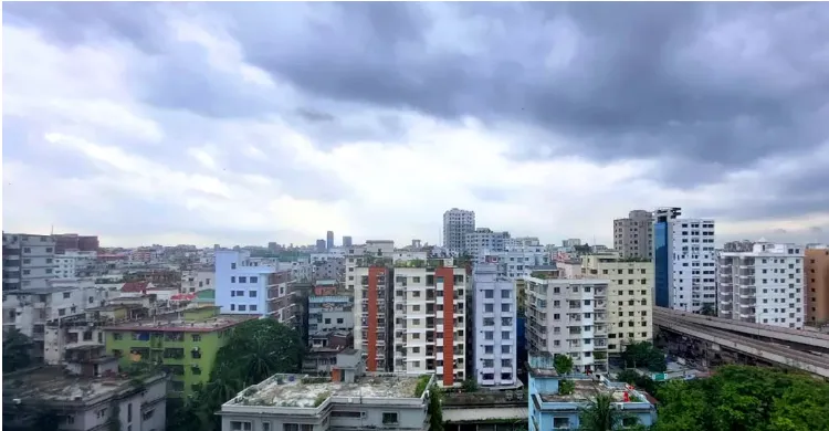 মেঘলা ঢাকার আকাশ, বজ্রবৃষ্টির সম্ভাবনা