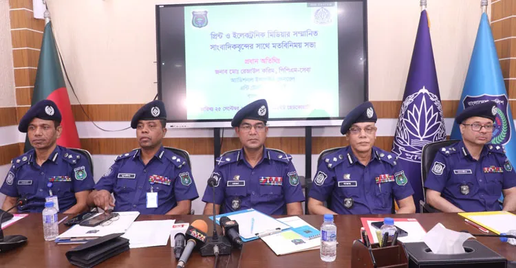 জঙ্গিবাদ নেই বলে থেমে থাকার সুযোগ নেই, সতর্ক থাকতে হবে: এটিইউ প্রধান