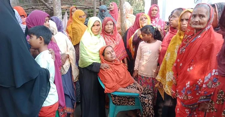খড় কাটা নিয়ে চরে গোলাগুলি, নিহত ২