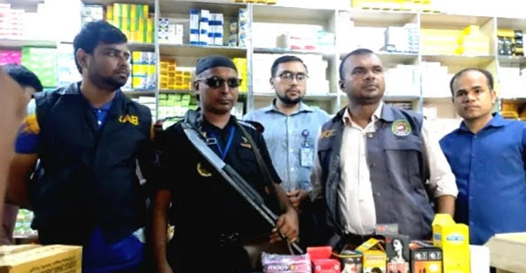 আশুলিয়ায় নকল ও অনুমোদনহীন বিদেশী ওষুধ জব্দ, আটক ১