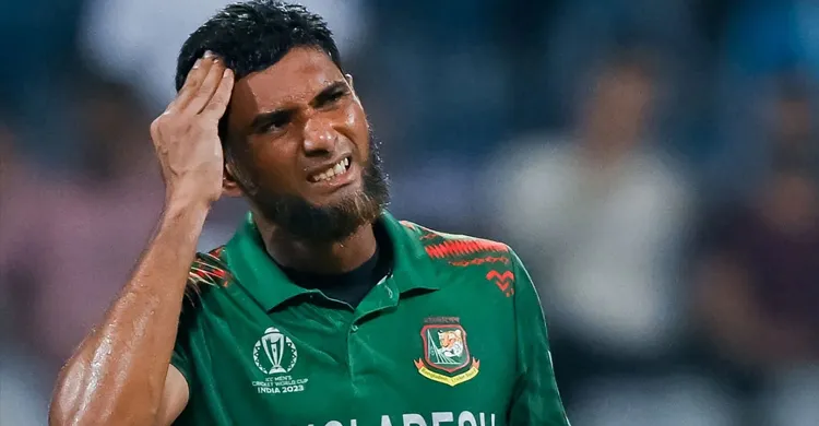 ডেঙ্গু আক্রান্ত হয়ে হাসপাতালে ভর্তি মাহমুদউল্লাহ