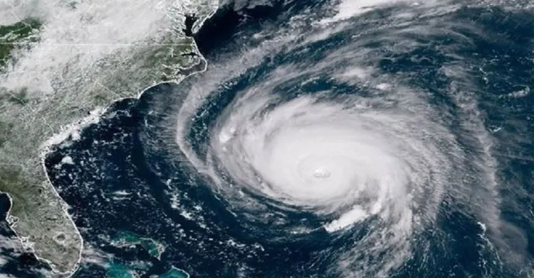 নভেম্বরে ঘূর্ণিঝড় ও স্বাভাবিকের চেয়ে বেশি বৃষ্টির পূর্বাভাস