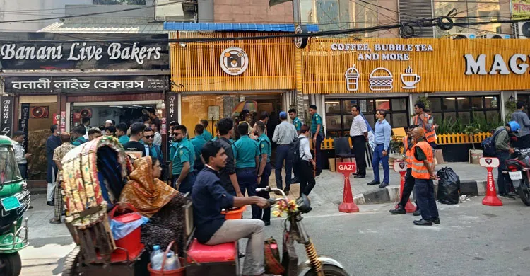 রাজধানীতে রাজউকের মোবাইল কোর্ট, বনানীতে ২৪ দোকান বন্ধ ঘোষণা