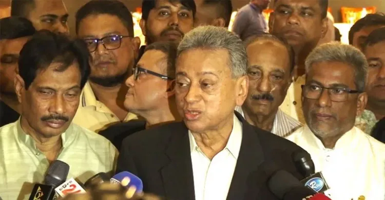 নির্বাচনের জন্য অপেক্ষা করছে দেশের মানুষ: আমীর খসরু