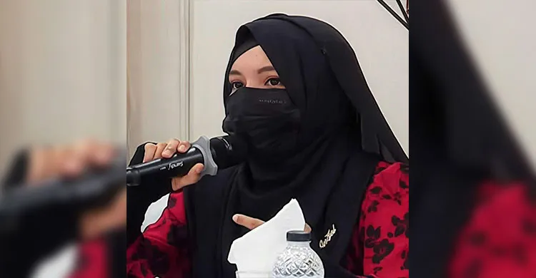 আইসিটি আইনে নির্যাতিত খাদিজাতুল কুবরাকে পদ দিলো ছাত্রদল