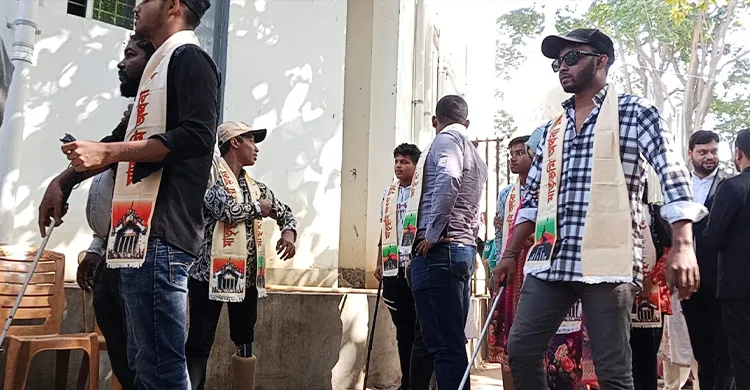 ট্রাইব্যুনালে উপস্থিত আহত জুলাইযোদ্ধারা