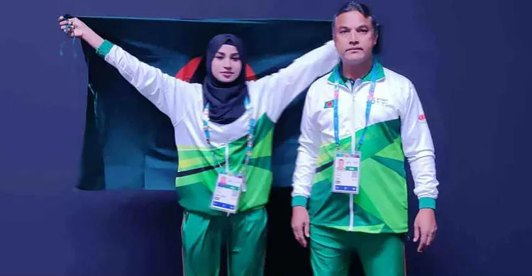 উশুতে ব্রোঞ্জ জিতলেন বাংলাদেশের শিখা