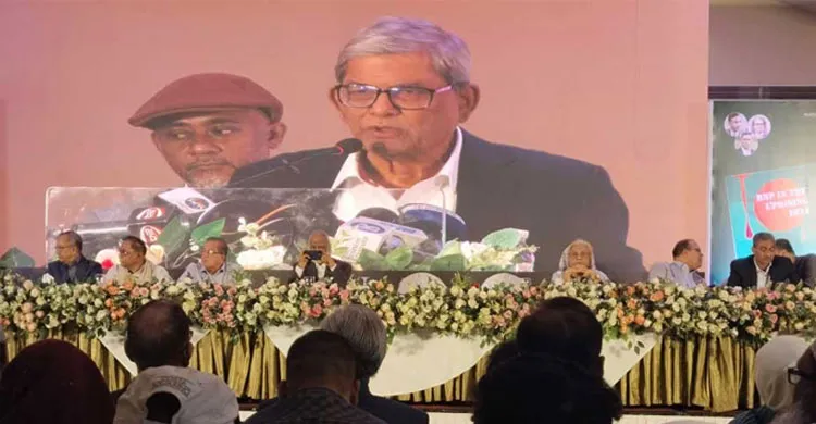 মব ভায়োলেন্স পরিহার করে গণতন্ত্র প্রতিষ্ঠার আহ্বান মির্জা ফখরুলের