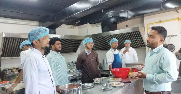 নিরাপদ খাদ্য নিশ্চিত করতে কাজ করছে সরকার