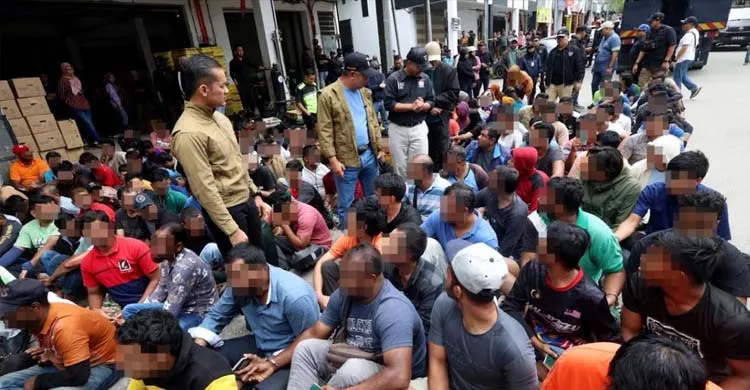 মালয়েশিয়ায় ১৭৪ বাংলাদেশিসহ ৪৬৮ অভিবাসন প্রত্যাশী আটক