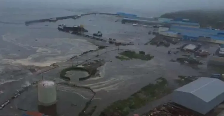 বিশ্বের সবচেয়ে শক্তিশালী ভূমিকম্প ও সুনামির ভয়ঙ্কর ইতিহাস