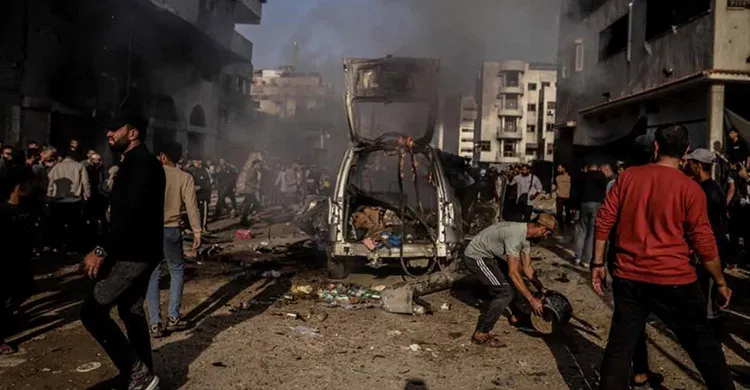 যুদ্ধবিরতি লঙ্ঘন করে গাজায় ইসরায়েলের বিমান হামলা, নিহত ২৪