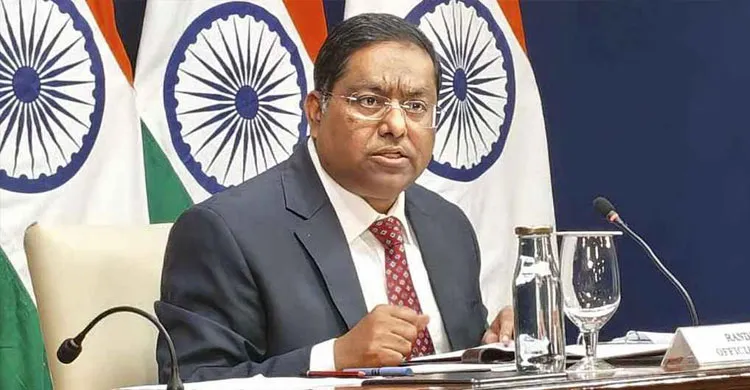 হাসিনাকে প্রত্যর্পণের অনুরোধ পর্যালোচনা করে দেখছে ভারত