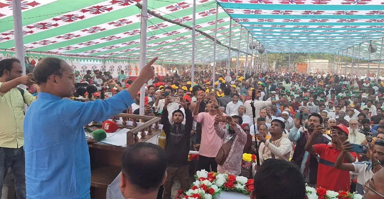 যারা ধর্ম ও মুক্তিযুদ্ধকে হাতিয়ার হিসেবে ব্যবহার করে তাদের কাছে দেশ নিরাপদ নয় : সালাম আজাদ