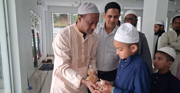 খালেদা জিয়ার সুস্থতা কামনায় গোপালগঞ্জে দোয়া মাহফিল