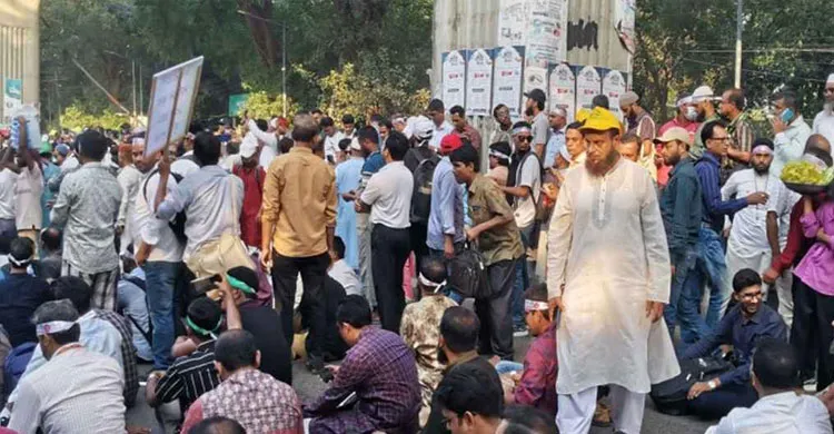 প্রাথমিক শিক্ষকেরা মঙ্গলবারের বার্ষিক পরীক্ষা বর্জনের ঘোষণা দিলেন