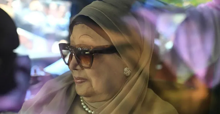 খালেদা জিয়ার স্বাস্থ্য নিয়ে দুপুরে ব্রিফ, আছেন যুক্তরাজ্যের চিকিৎসক বিল